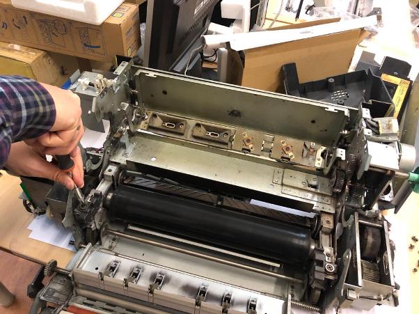 Сервисное обслуживание профессиональных цифровых печатных машин Konica Minolta